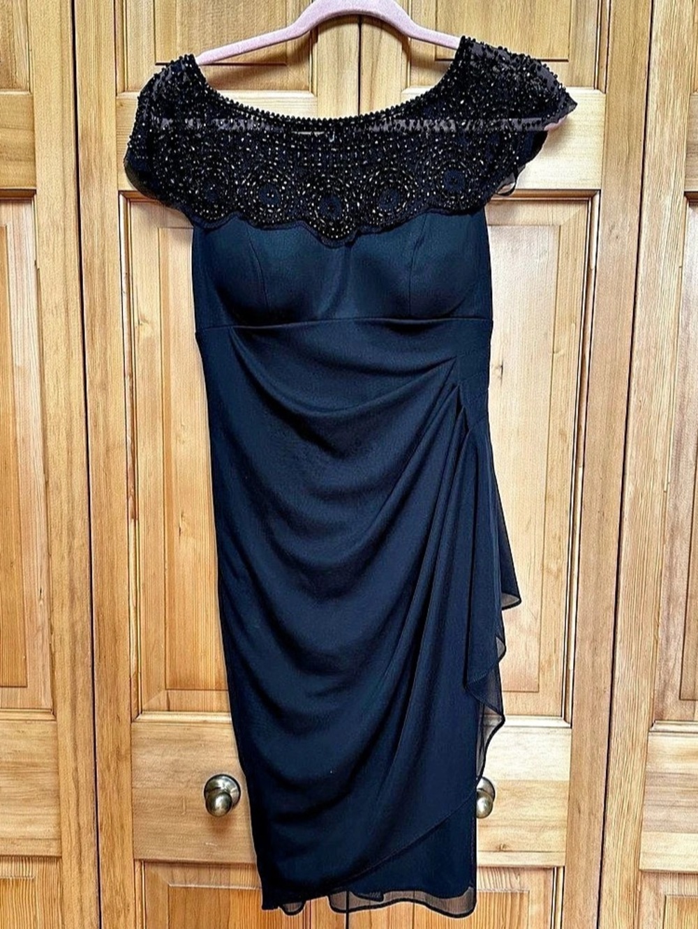 Caché Black Beaded Ruched Cocktail Dress – Size 4 #163